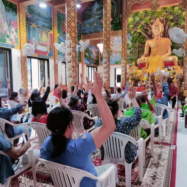 การประชุมประชาคม เพื่อขอมติความเห็นชอบในการยื่นเรื่องก่อสร้างอาคารเอนกประสงค์ร่วมกับประชาชนในพื้นที่ตำบลสันนาเม็ง ณ วัดแม่กวง หมู่ที่ 11 และประชุมประชาคม เพื่อขอมติความเห็นชอบในการยื่นเรื่องก่อสร้างอาคารเอนกประสงค์ และการขอความเห็นชอบยินยอมให้ทำกิจการนอกเ
