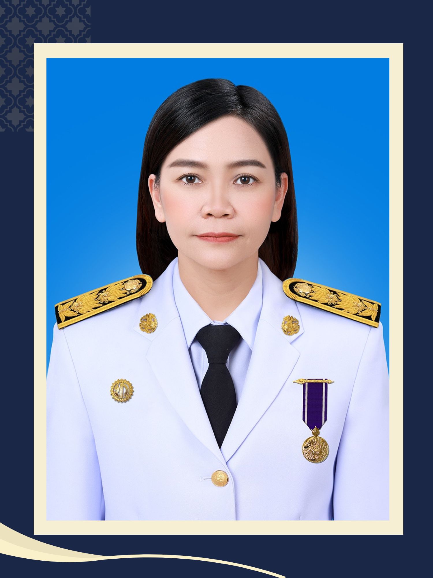 นางสาวจริยาภรณ์ อินสอน